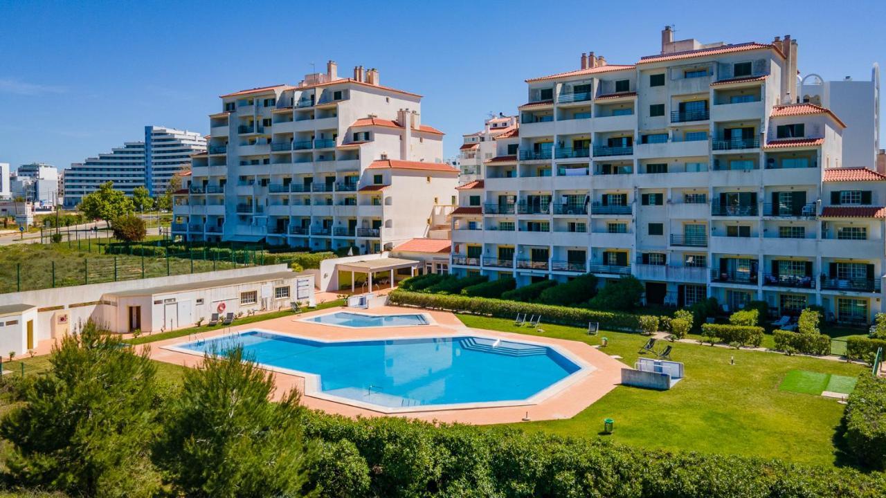 2Bdr Duplex W Ac & Pool In Portimao By Lovelystay Exterior photo