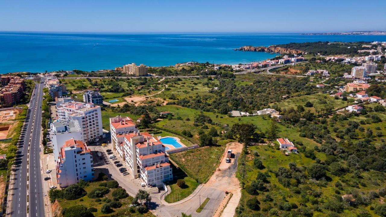 2Bdr Duplex W Ac & Pool In Portimao By Lovelystay Exterior photo